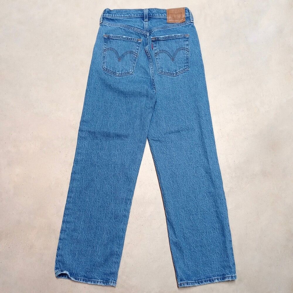 Levi's Premium Ribcage Straight Ankle Jeans Size 26 (26x27) Medium Wash - Picture 4 of 13